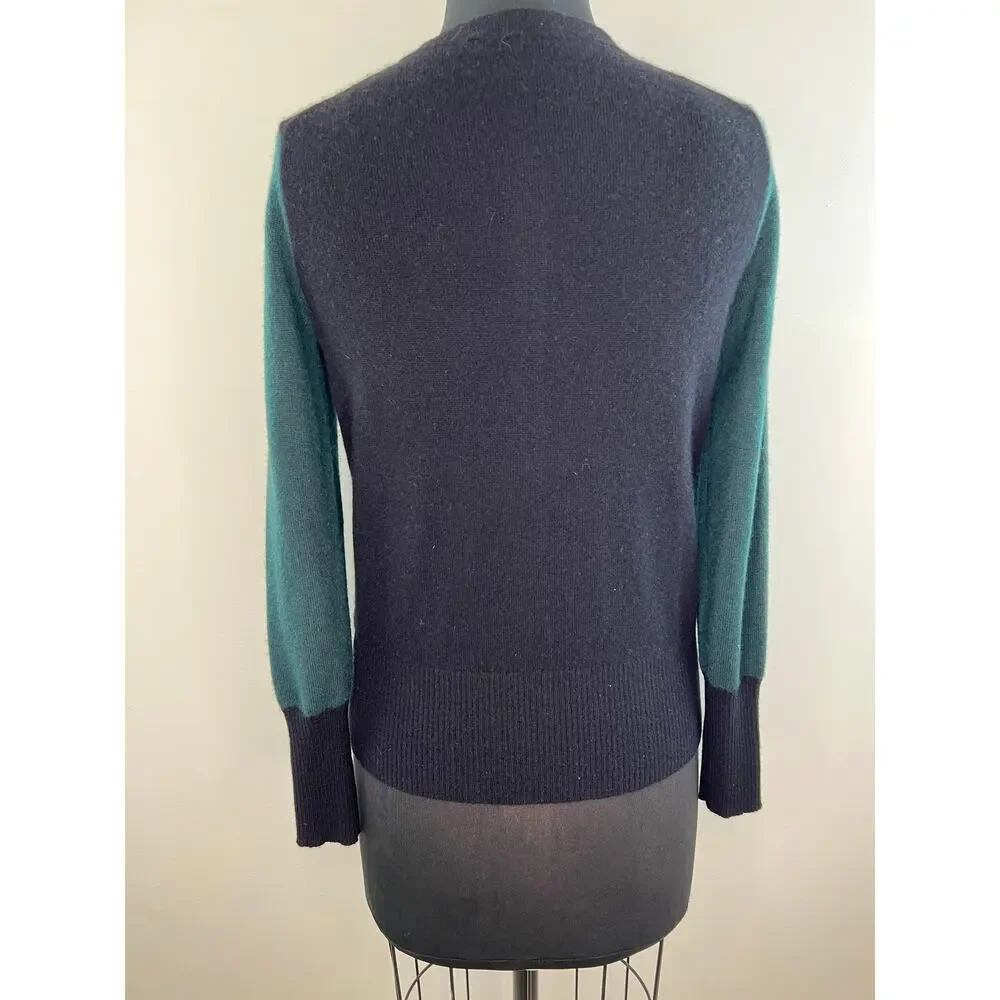 C by Bloomingdale's 100% 2 Ply Cashmere Green Colorblock Long Sleeve Sweater M